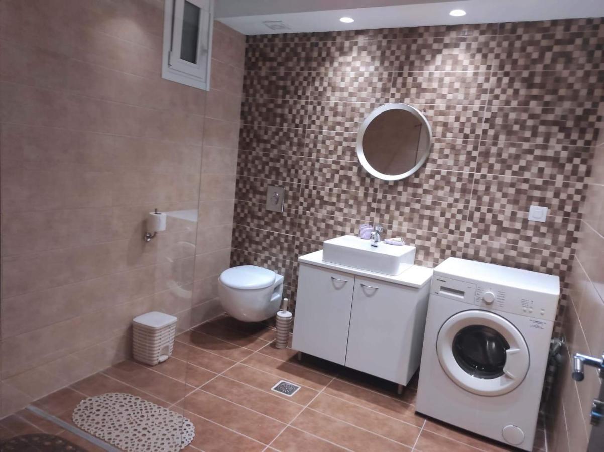 Diamond Deluxe Apartments Pool&Bar マスティハリ エクステリア 写真